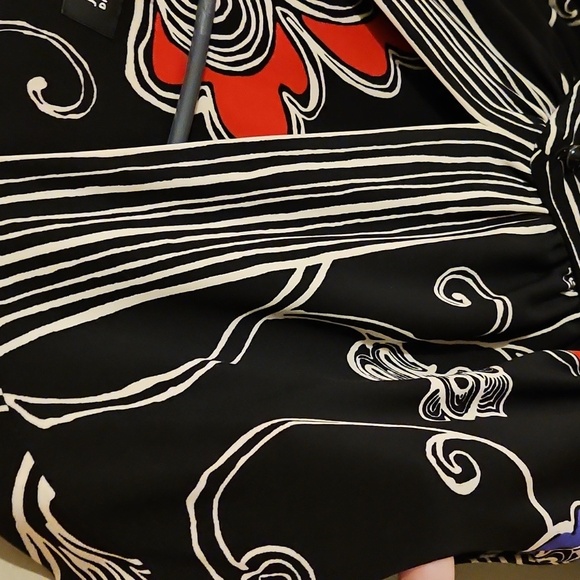 NWOT Jones New York Black Dress with Red and Blue Floral Pattern - Picture 6 of 11